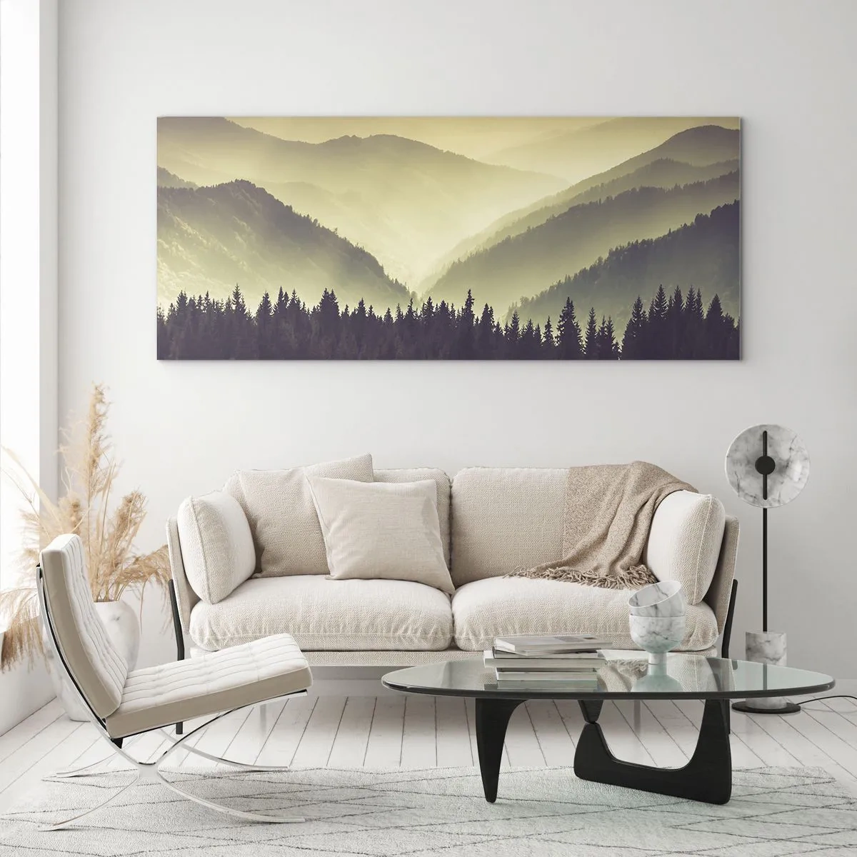 Glasbild - Bild auf glas - Malerische Bergketten im Nebel in warmem Licht - 140x50cm - Hinter den sieben Bergen ... - Moderne Wanddekoration für Wohnzimmer und Schlafzimmer ARTTOR