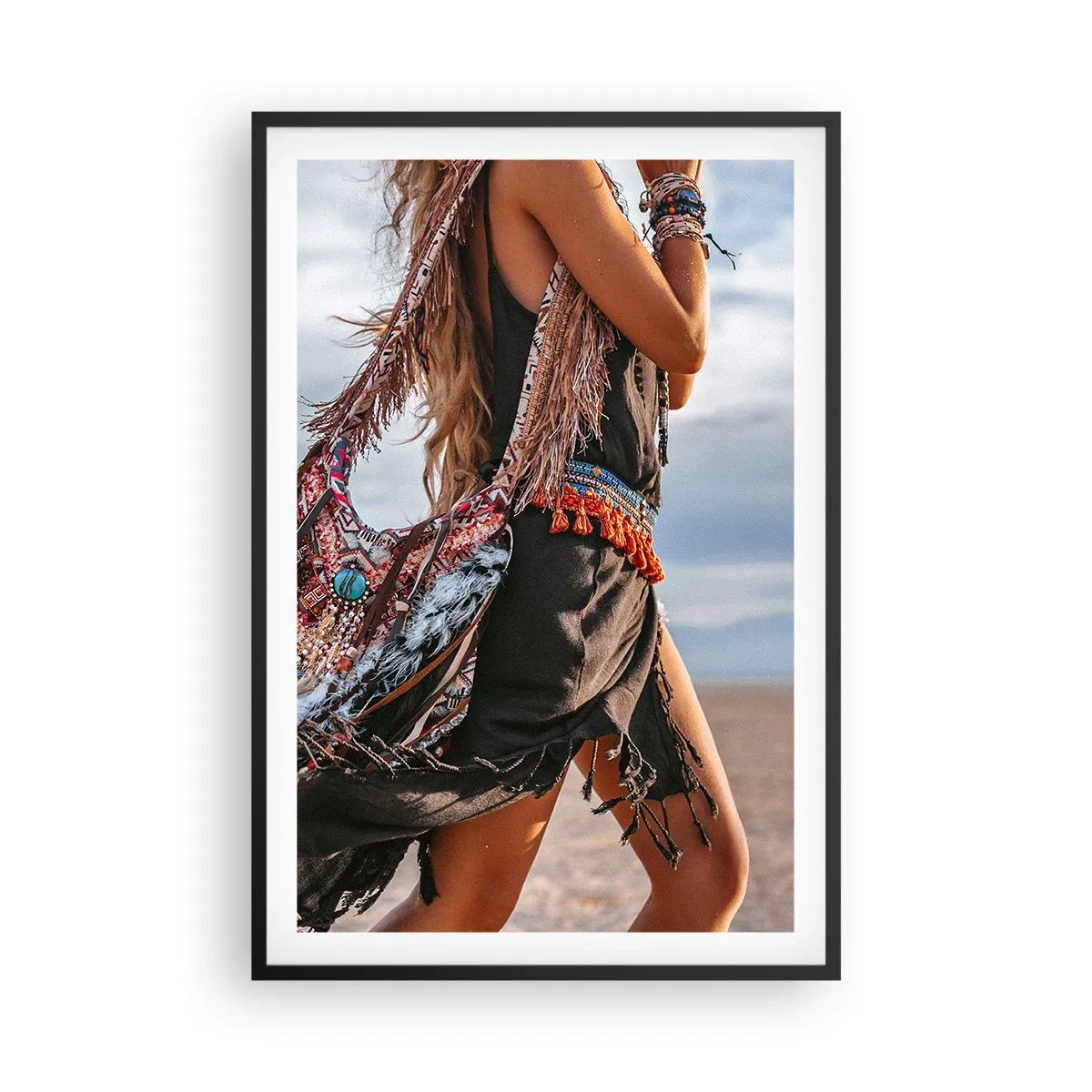 Poster in einem schwarzem Rahmen - Das Mädchen des Schamanen - 61x91 cm