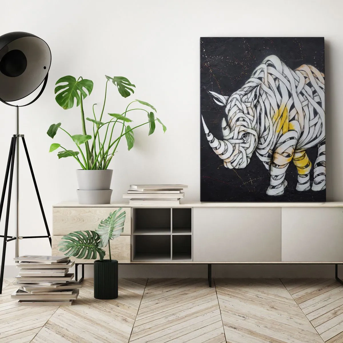 Bild auf Leinwand - Leinwandbild - Ein geschnitztes Nashorn mit abstrakten Streifen auf dunklem Hintergrund. - 50x70cm - Dicke Haut ist ein Mythos - Moderne Wanddekoration für Wohnzimmer und Schlafzimmer ARTTOR