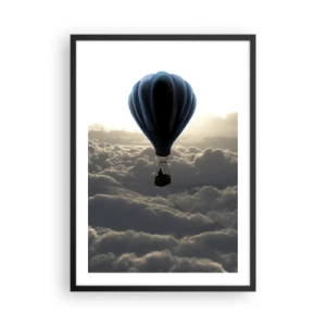 Poster in einem schwarzem Rahmen - Ein schwarzer Ballon schwebt über den Wolken - 50x70cm - Ein Wanderer über den Wolken - Moderne Wanddekoration für Wohnzimmer und Schlafzimmer ARTTOR