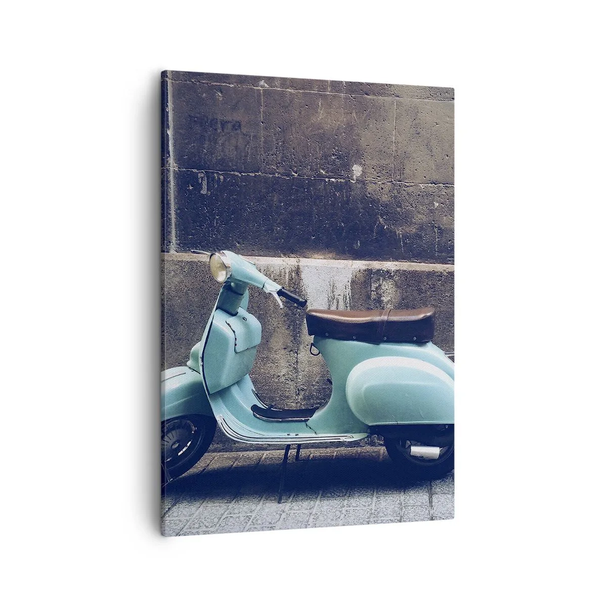 Bild auf Leinwand - Leinwandbild - Ein Retro-Roller, der an einer Steinmauer geparkt ist - 50x70cm - Unvergessliche Atmosphäre - Moderne Wanddekoration für Wohnzimmer und Schlafzimmer ARTTOR