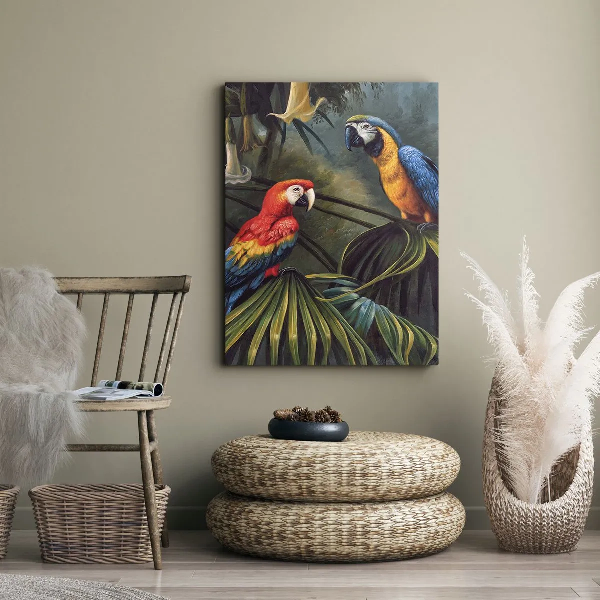 Bild auf Leinwand - Leinwandbild - Papageien in einem tropischen Wald mit exotischen Blumen im Hintergrund - 50x70cm - Romantik in den Tropen - Moderne Wanddekoration für Wohnzimmer und Schlafzimmer ARTTOR