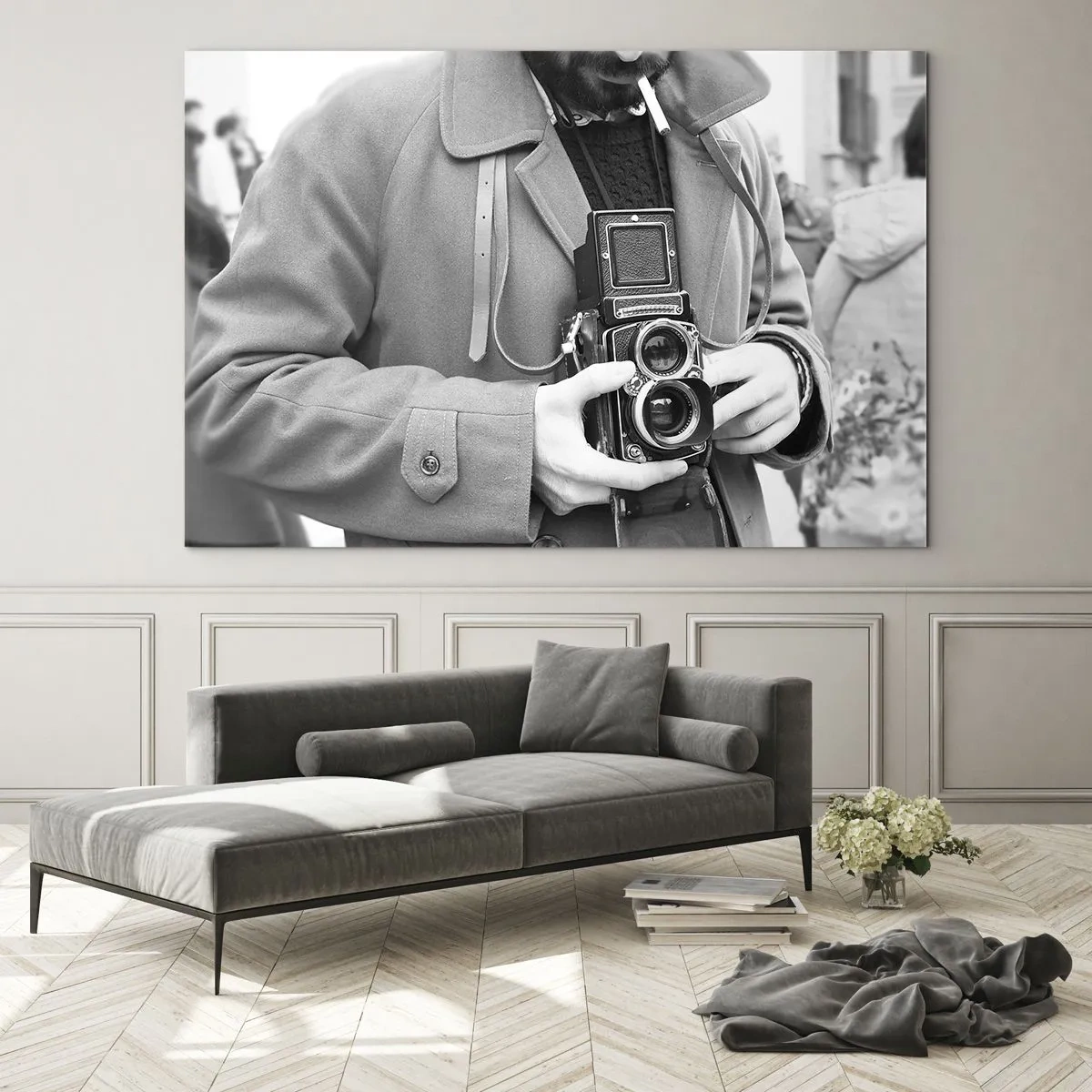 Glasbild - Bild auf glas - Schwarz-Weiß-Foto eines Mannes mit einer analogen Kamera - 120x80cm - Retro-Stil - Moderne Wanddekoration für Wohnzimmer und Schlafzimmer ARTTOR
