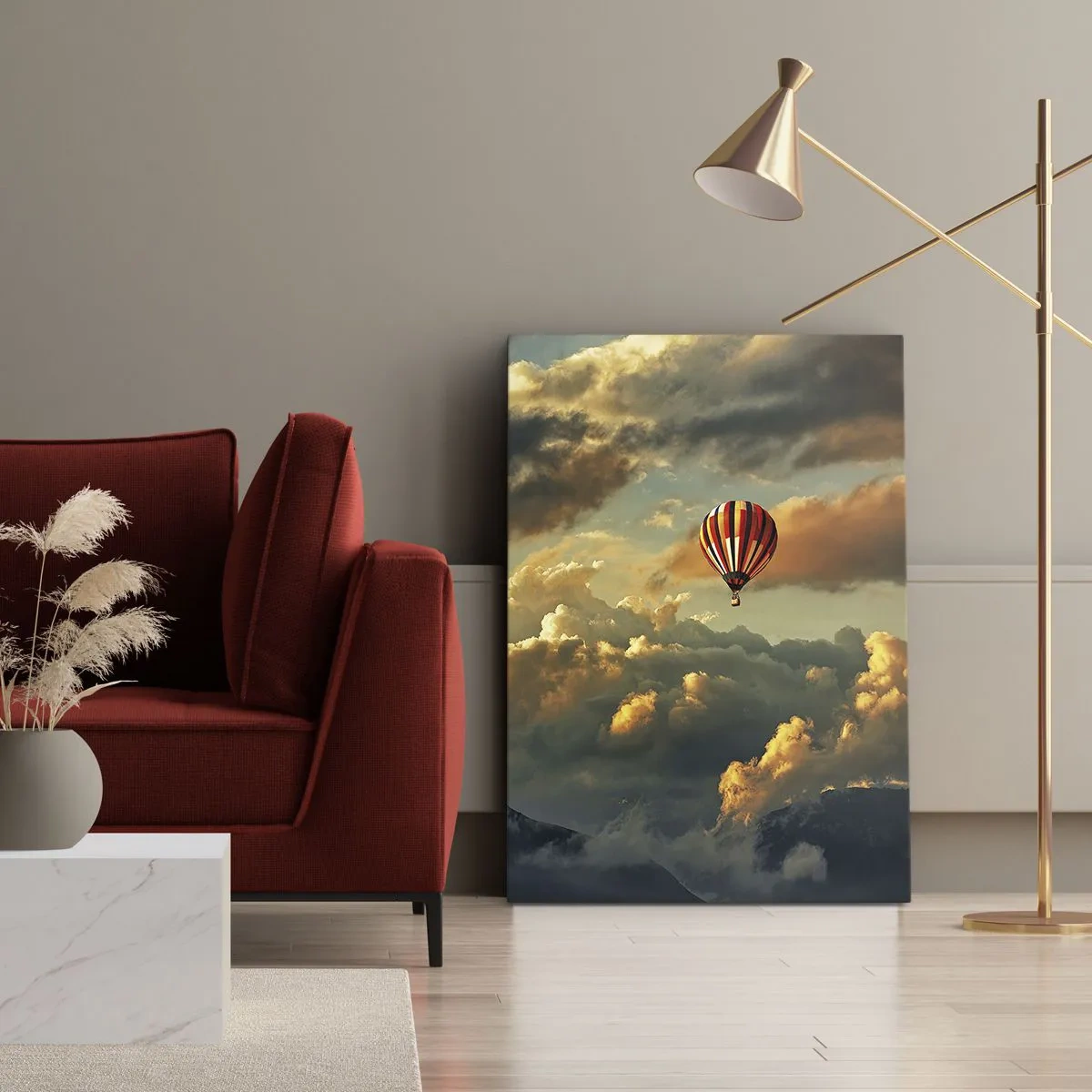 Bild auf Leinwand - Leinwandbild - Ein Ballon vor dem Hintergrund dramatischer Wolken - 80x120cm - Ich fliege, weil ich es will - Moderne Wanddekoration für Wohnzimmer und Schlafzimmer ARTTOR
