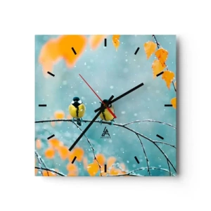 Wanduhr - Glasuhr - Zwei Vögel auf einem Ast in einer Winterlandschaft mit gelben Blättern. - 30x30cm - Vogelklatsch - Moderne Wanddekoration für Wohnzimmer und Schlafzimmer ARTTOR