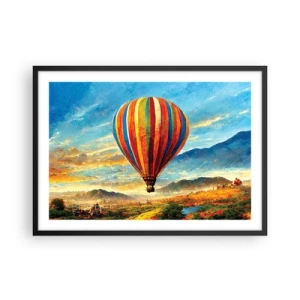 Poster in einem schwarzem Rahmen - Ein bunter Ballon über einer malerischen Landschaft - 70x50cm - In der Stille sieht man mehr - Moderne Wanddekoration für Wohnzimmer und Schlafzimmer ARTTOR