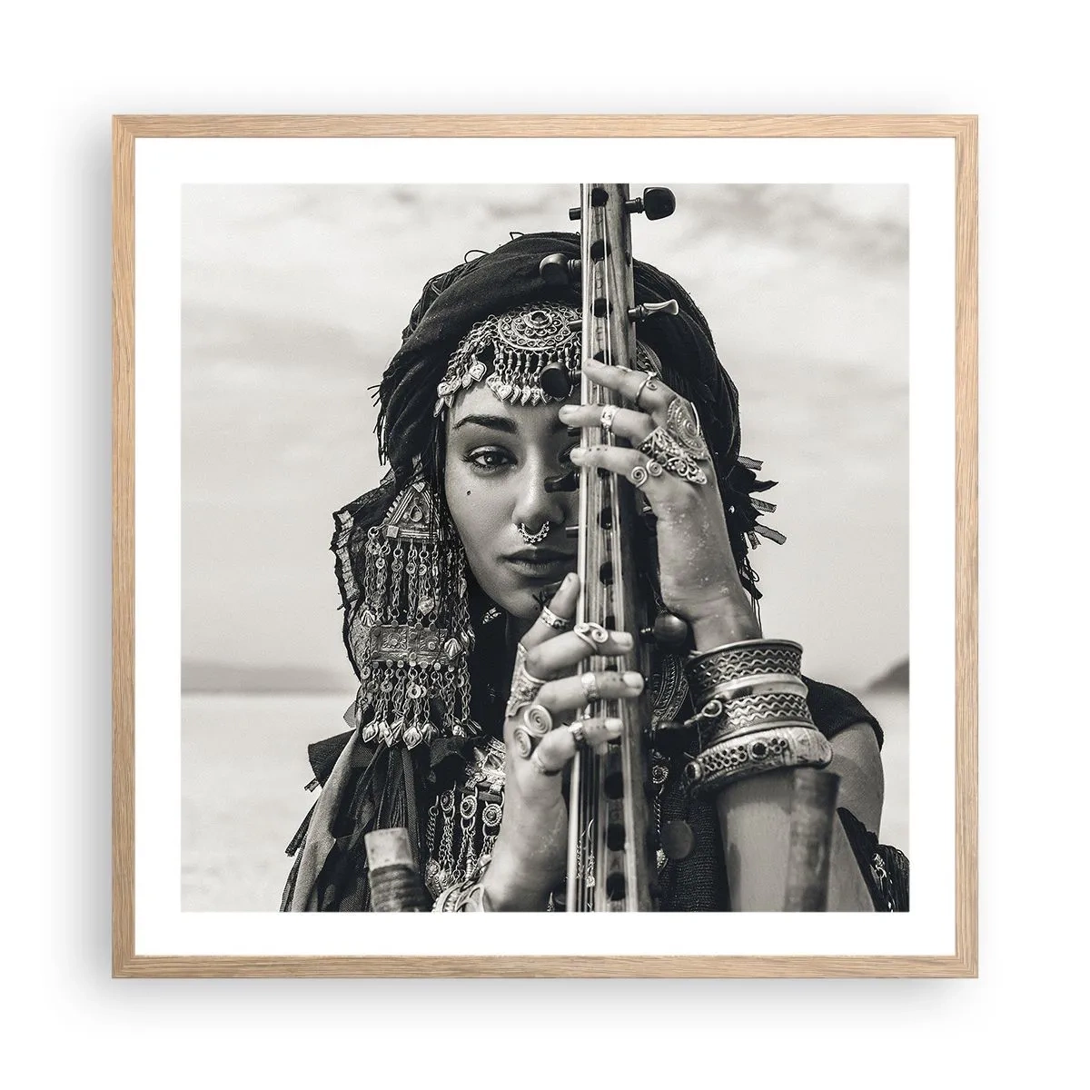 Poster in einem Rahmen aus heller Eiche - Die Musik des Orients selbst - 60x60 cm