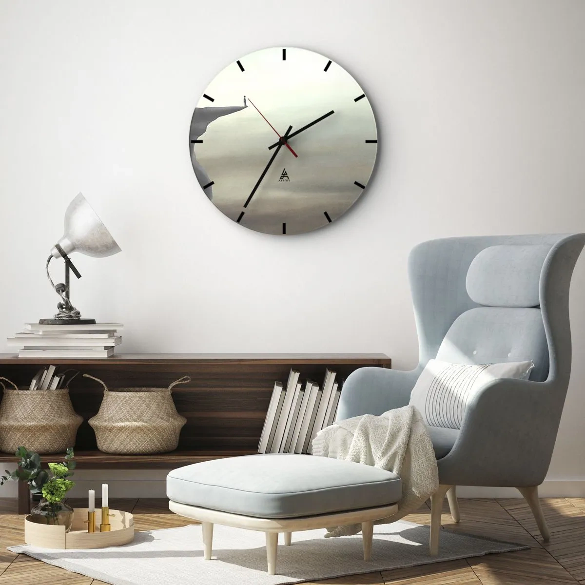 Wanduhr - Glasuhr - Eine Figur, die am Rand einer Klippe in einer minimalistischen Landschaft steht - 30x30cm - Nach oben, natürlich! - Moderne Wanddekoration für Wohnzimmer, Küche und Schlafzimmer ARTTOR
