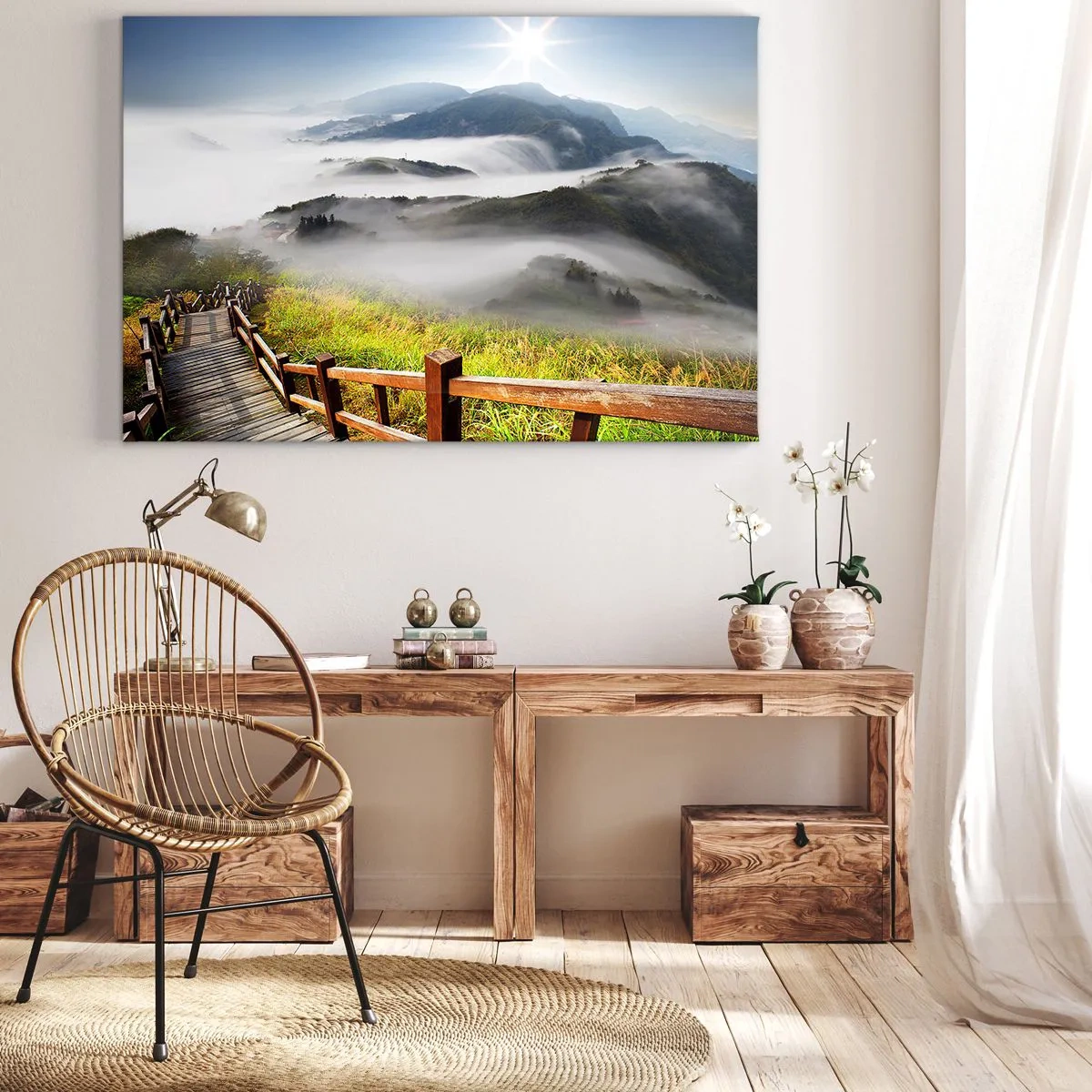 Bild auf Leinwand - Leinwandbild - Ein Holzpfad zwischen den nebligen Bergen am Morgen - 100x70cm - Gewebt aus Lichtschein und Nebel - Moderne Wanddekoration für Wohnzimmer und Schlafzimmer ARTTOR