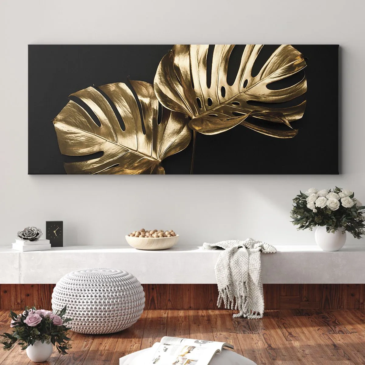 Bild auf Leinwand - Leinwandbild - Goldene Monstera-Blätter auf schwarzem Hintergrund - 140x50cm - Die Schätze der Natur - Moderne Wanddekoration für Wohnzimmer und Schlafzimmer ARTTOR