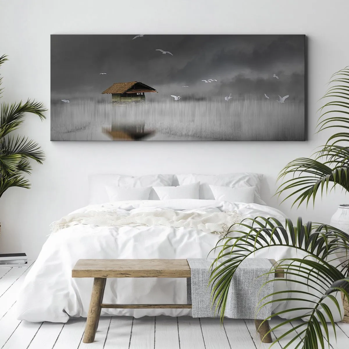 Bild auf Leinwand - Leinwandbild - Ein einsames Häuschen am Wasser, umgeben von Nebel und Vögeln - 160x50cm - Schutz vor Regen - Moderne Wanddekoration für Wohnzimmer und Schlafzimmer ARTTOR