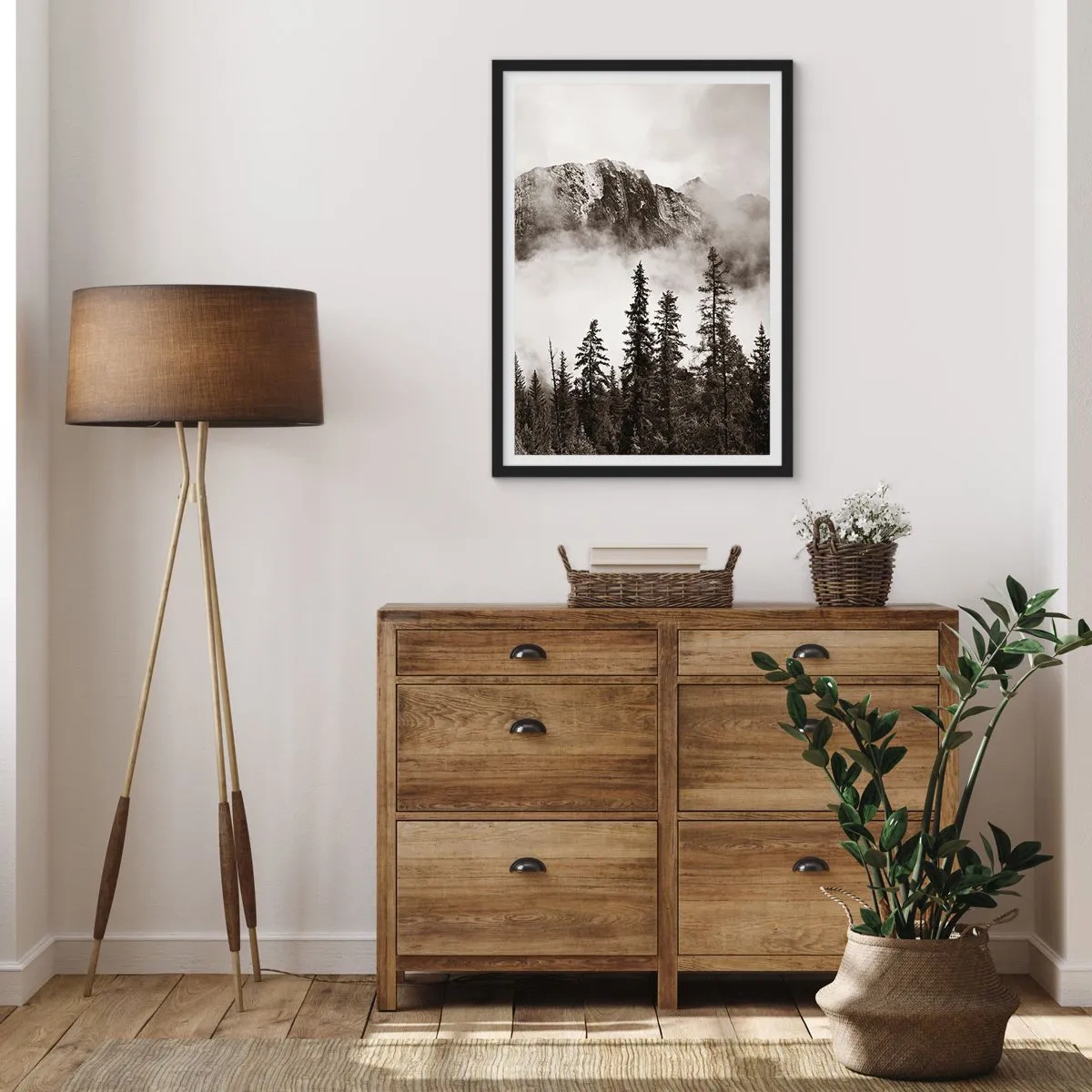 Poster in einem schwarzem Rahmen - Berglandschaft mit Bäumen und Nebel - 50x70cm - Lineal aus Granit - Moderne Wanddekoration für Wohnzimmer und Schlafzimmer ARTTOR