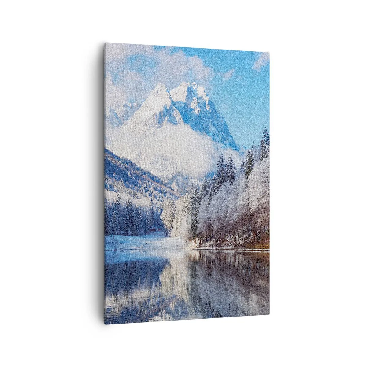 Bild auf Leinwand - Leinwandbild - Winterliche Berglandschaft mit schneebedeckten Bäumen und einem See - 80x120cm - Schneefang - Moderne Wanddekoration für Wohnzimmer und Schlafzimmer ARTTOR
