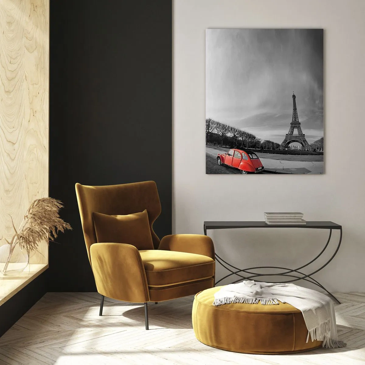 Glasbild - Bild auf glas - Ein rotes Auto mit dem Eiffelturm im Hintergrund in einer schwarz-weißen Landschaft - 80x120cm - Pariser als Paris selbst - Moderne Wanddekoration für Wohnzimmer und Schlafzimmer ARTTOR