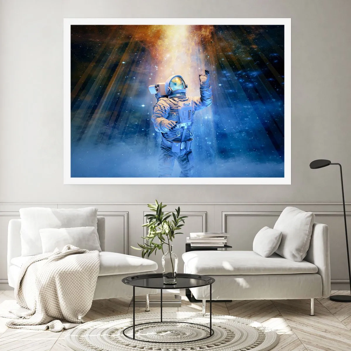 Poster - Astronaut im Licht einer kosmischen Explosion voller Sterne - 100x70cm - Endlich am Ende - Moderne Wanddekoration für Wohnzimmer und Schlafzimmer ARTTOR