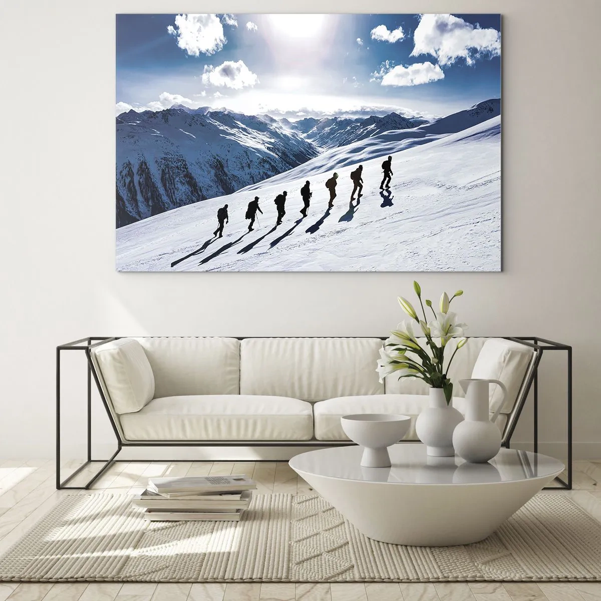 Glasbild - Bild auf glas - Gruppenklettern an einem schneebedeckten Hang in den Bergen - 120x80cm - Das Team der Eroberer - Moderne Wanddekoration für Wohnzimmer und Schlafzimmer ARTTOR