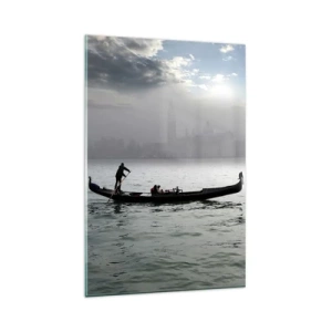 Glasbild - Bild auf glas - An einem nebligen Morgen gleitet eine Gondel über die Gewässer Venedigs und bietet einen Blick auf die Stadt. - 80x120cm - Eine fabelhafte Stadt aus Wasser und Nebel - Moderne Wanddekoration für Wohnzimmer und Schlafzimmer ARTTO