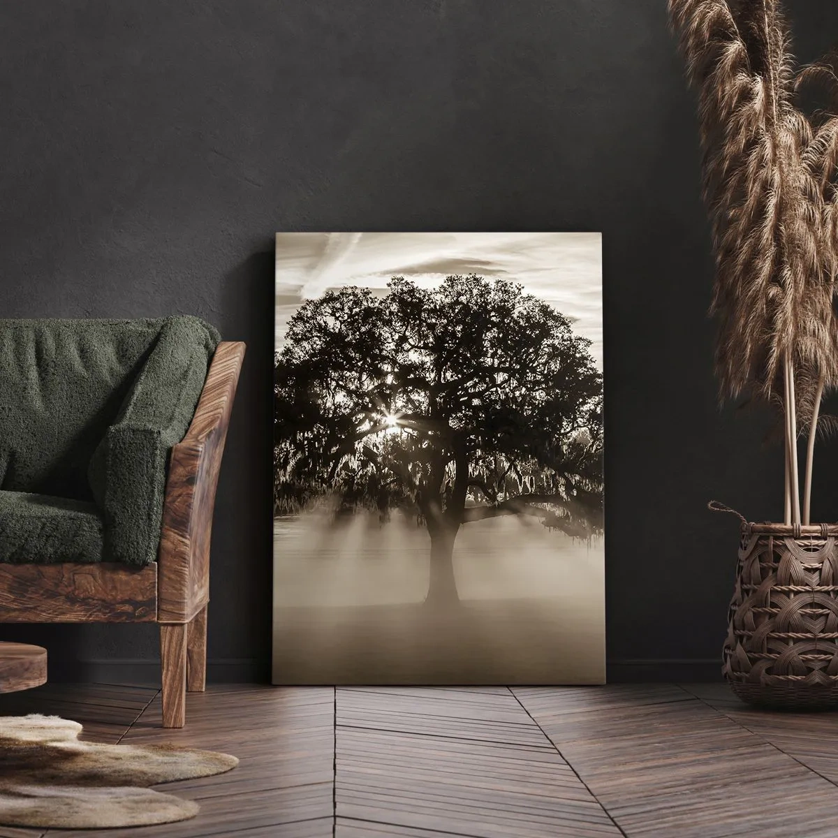 Bild auf Leinwand - Leinwandbild - Sonnenstrahlen scheinen durch einen einsamen Baum - 50x70cm - Baum der guten Nachrichten  - Moderne Wanddekoration für Wohnzimmer und Schlafzimmer ARTTOR