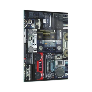 Glasbild - Bild auf glas - Eine Collage aus Retro-Tonbandgeräten und Vintage-Lautsprechern. - 70x100cm - Sehnsucht nach den 1980er Jahren - Moderne Wanddekoration für Wohnzimmer und Schlafzimmer ARTTOR