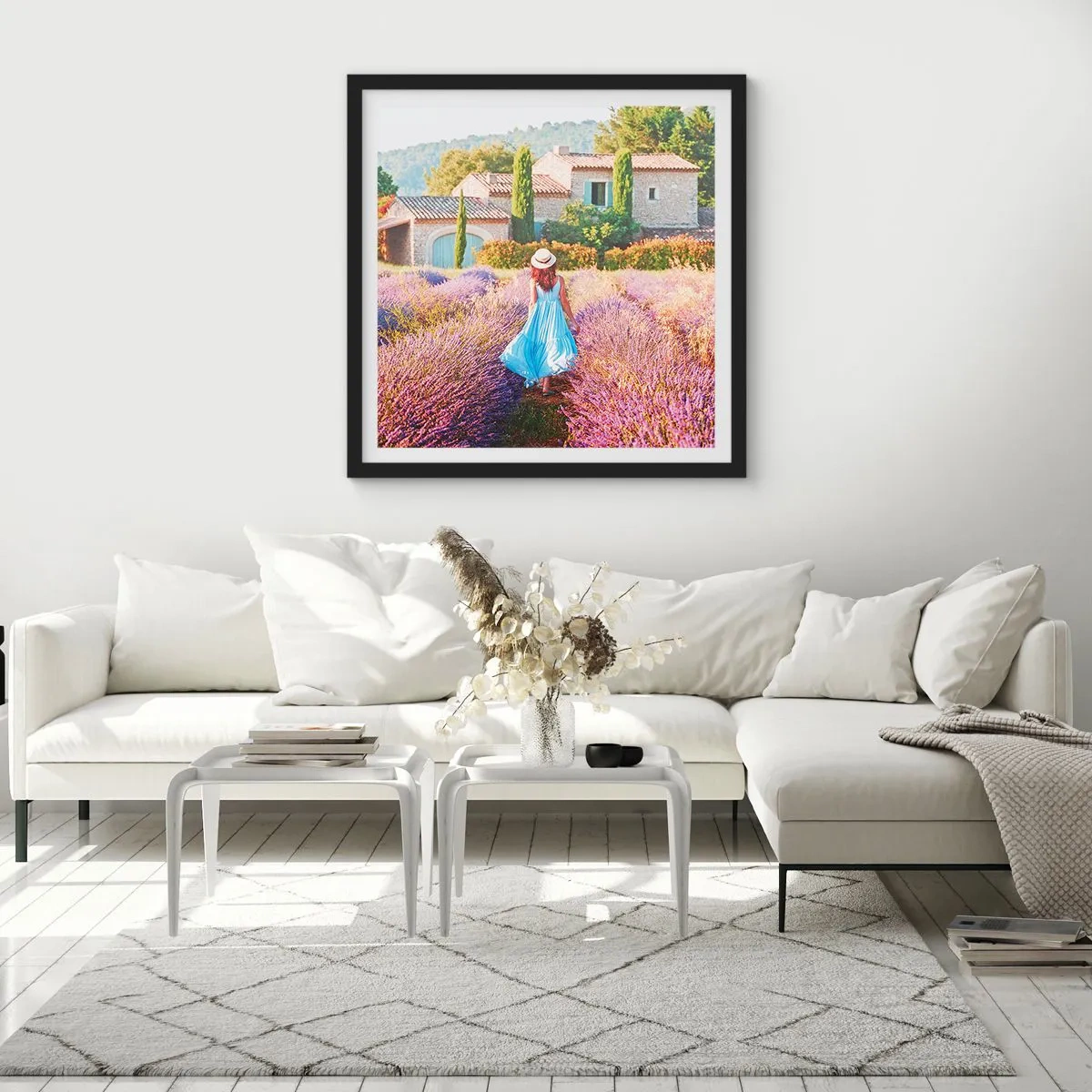 Poster in einem schwarzem Rahmen - Lavendel Mädchen - 50x50 cm