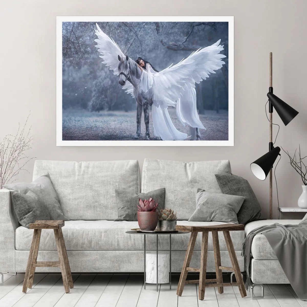 Poster - Eine Frau auf einem weißen Pferd mit Flügeln in einem Zauberwald - 100x70cm - Ein inspirierter Moment - Moderne Wanddekoration für Wohnzimmer und Schlafzimmer ARTTOR