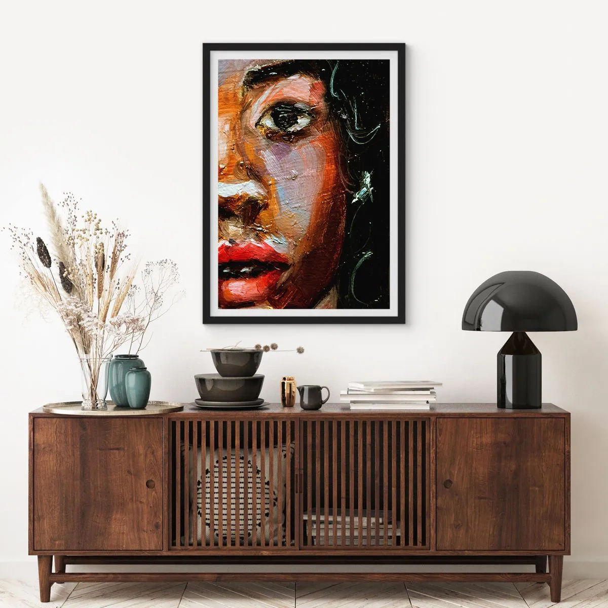 Poster in einem schwarzem Rahmen - Ein abstraktes Porträt einer Frau in intensiven Farben mit ausdrucksstarkem Blick. - 50x70cm - Schwarz und Glanz - Moderne Wanddekoration für Wohnzimmer und Schlafzimmer ARTTOR