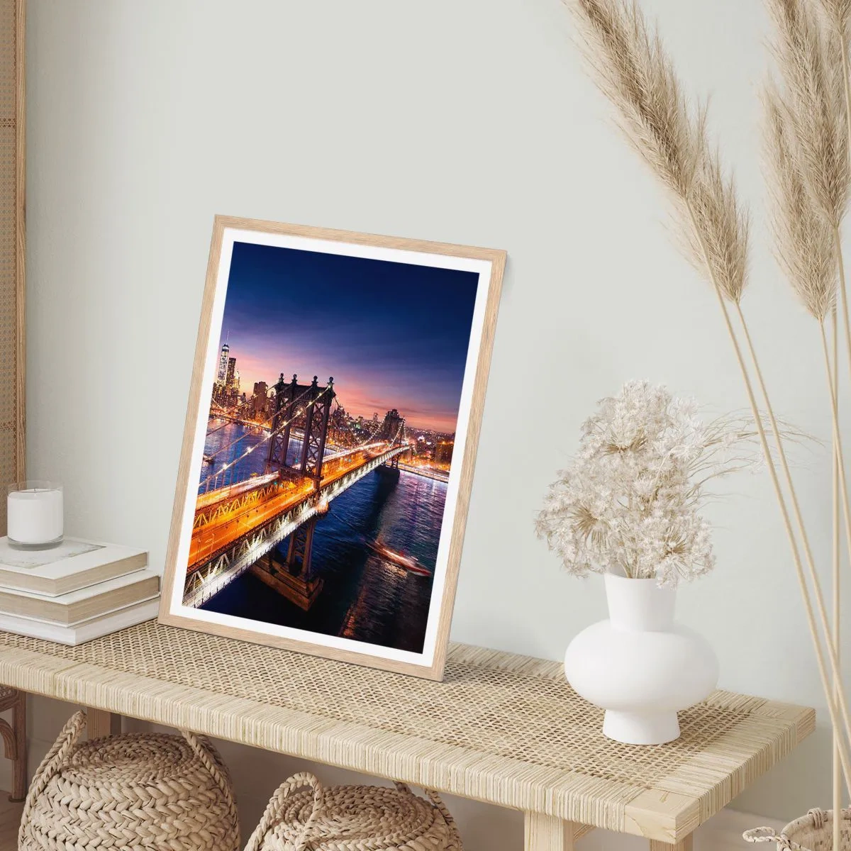 Poster in einem Rahmen aus heller Eiche - Eine leuchtende Brücke zum Herzen der Stadt - 40x50 cm