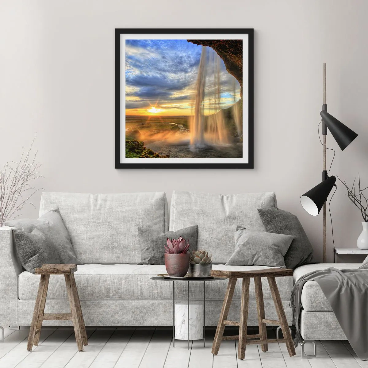 Poster in einem schwarzem Rahmen - Die Welt hinter einem Schleier aus Tropfen - 60x60 cm