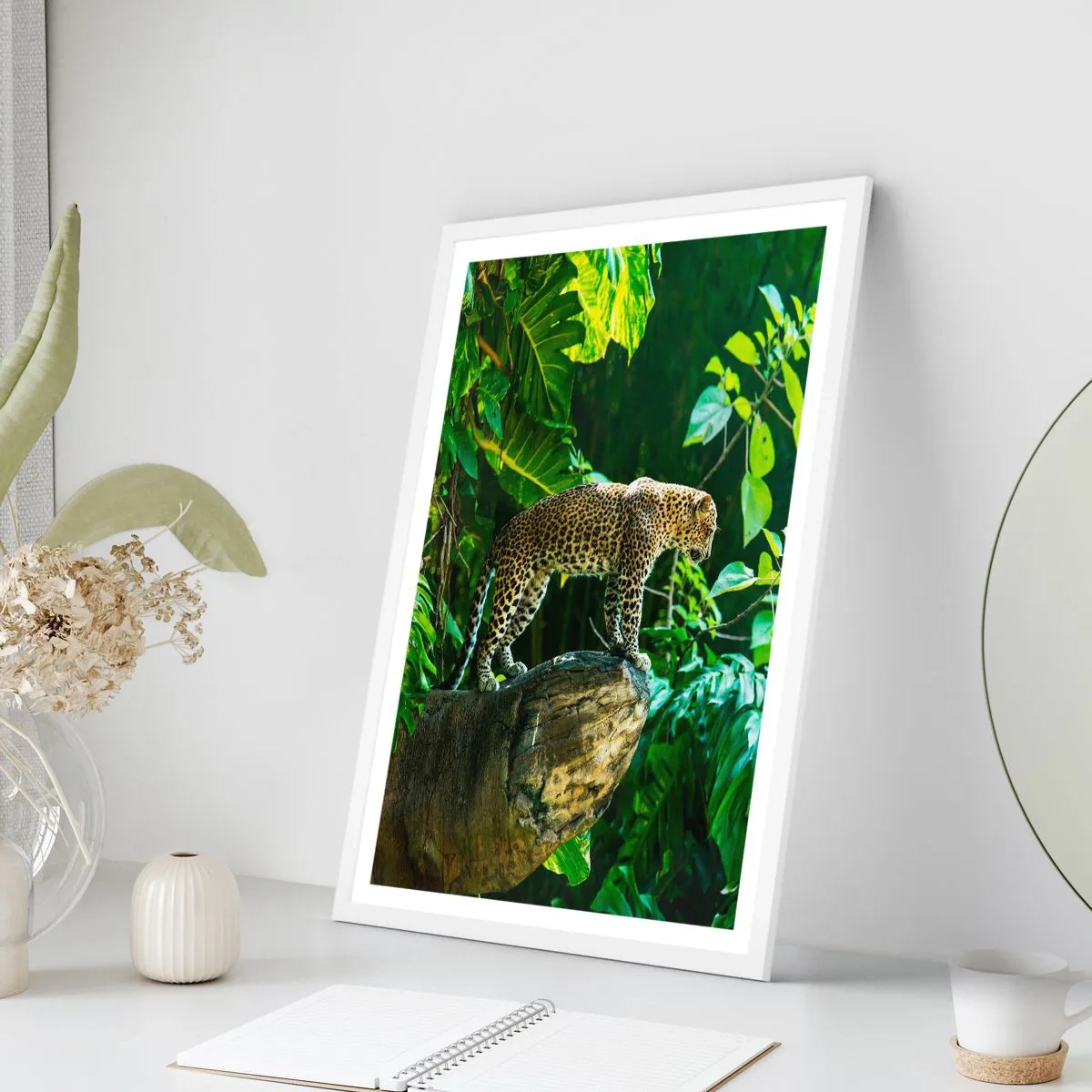 Poster in einem weißen Rahmen - Auf die Jagd? - 70x100 cm