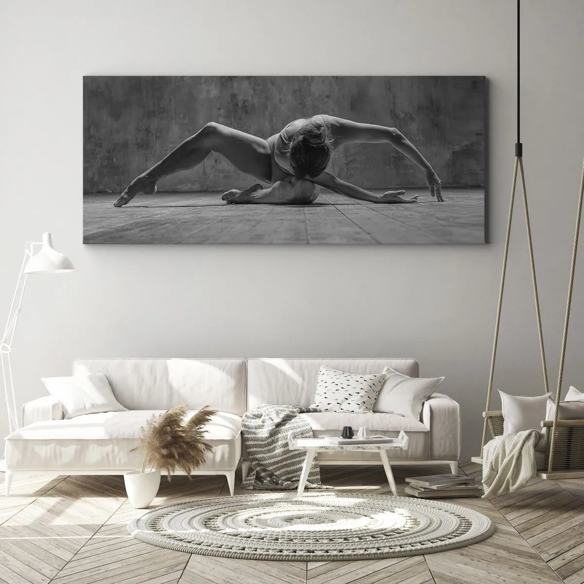Bild auf Leinwand - Leinwandbild - Eine Tänzerin in künstlerischer Pose - 140x50cm - Symmetrie gefunden - Moderne Wanddekoration für Wohnzimmer und Schlafzimmer ARTTOR