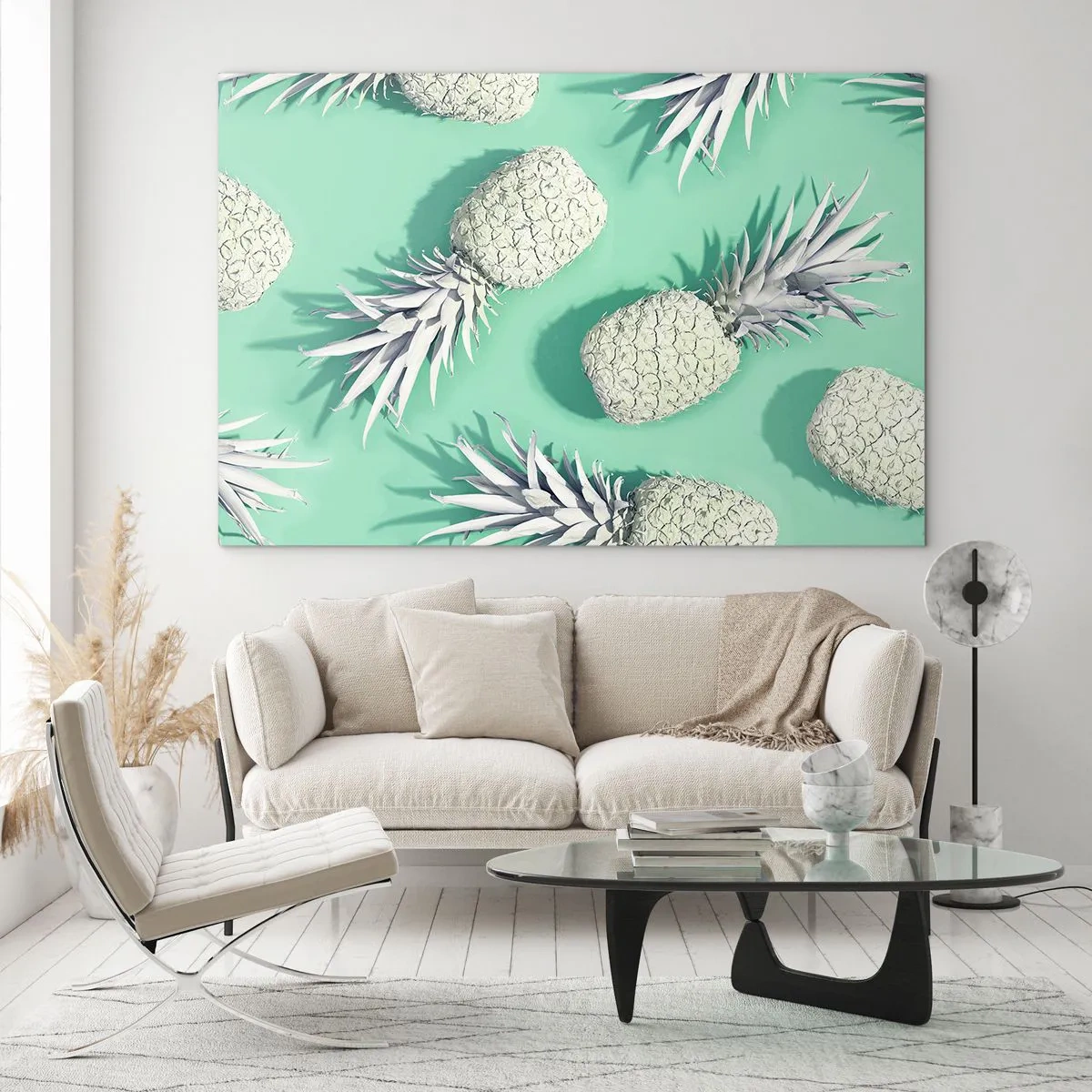 Glasbild - Bild auf glas - Weiße Ananas auf mintgrünem Hintergrund in einer künstlerischen Komposition - 70x50cm - Das passt gut zu Minze - Moderne Wanddekoration für Wohnzimmer und Schlafzimmer ARTTOR
