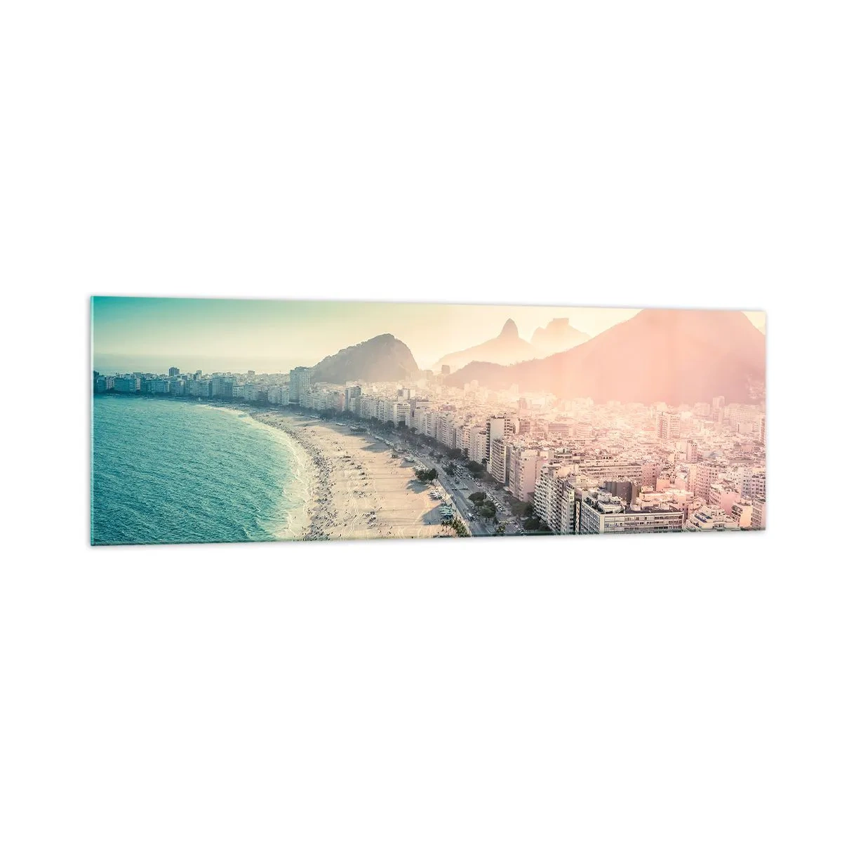 Glasbild - Bild auf glas - Panorama des Copacabana-Strandes mit Bergen im Hintergrund in Rio de Janeiro - 160x50cm - Ewiger Urlaub in Rio - Moderne Wanddekoration für Wohnzimmer und Schlafzimmer ARTTOR