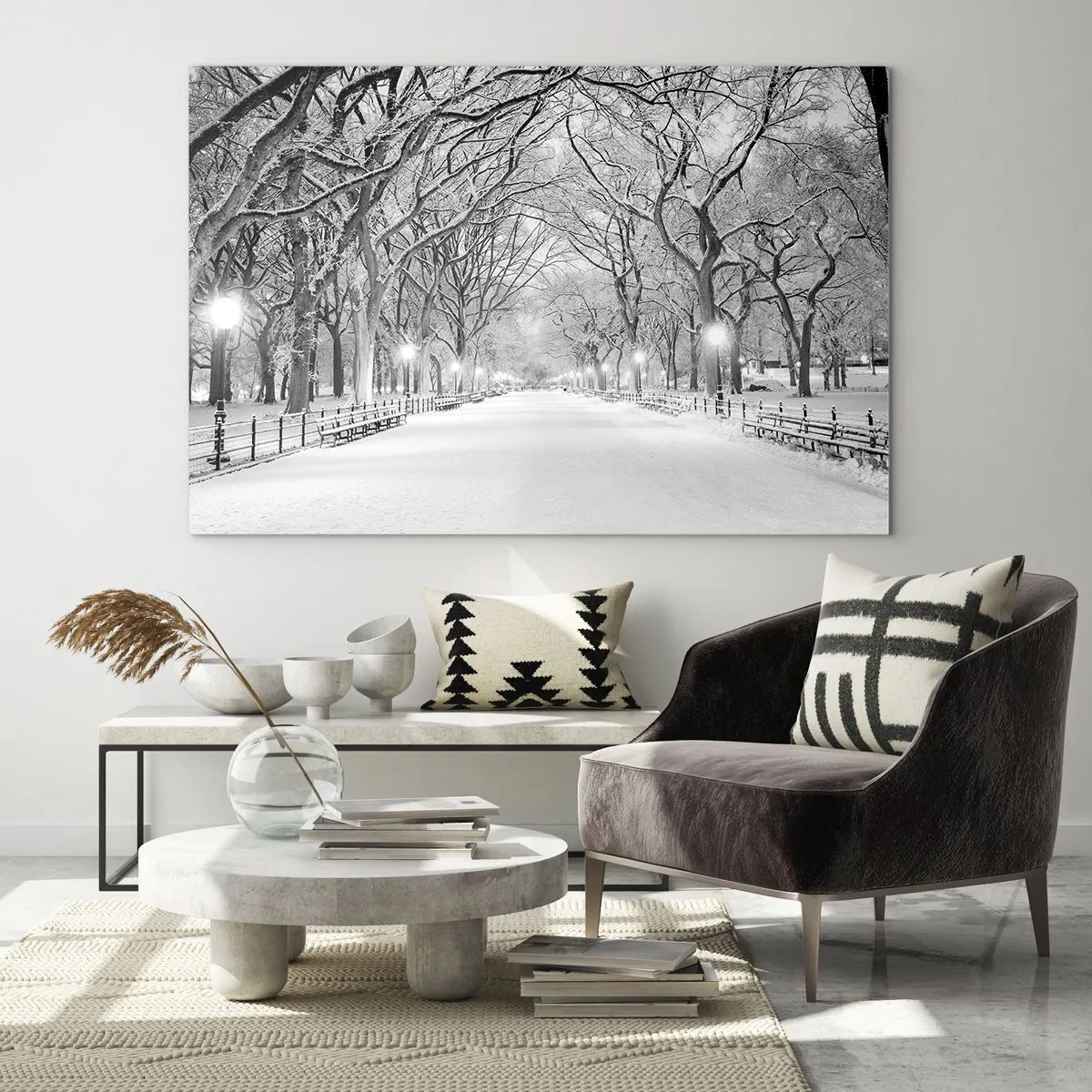 Glasbild - Bild auf glas - Winterbaumallee im Park mit Lichtern und Schnee - 100x70cm - Vier Jahreszeiten - Winter - Moderne Wanddekoration für Wohnzimmer und Schlafzimmer ARTTOR