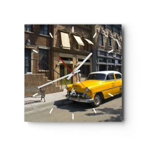 Wanduhr - Glasuhr - Ein gelbes Taxi auf einer Straße mit Mietshäusern - 30x30cm - Vor langer Zeit in Amerika - Moderne Wanddekoration für Wohnzimmer und Schlafzimmer ARTTOR