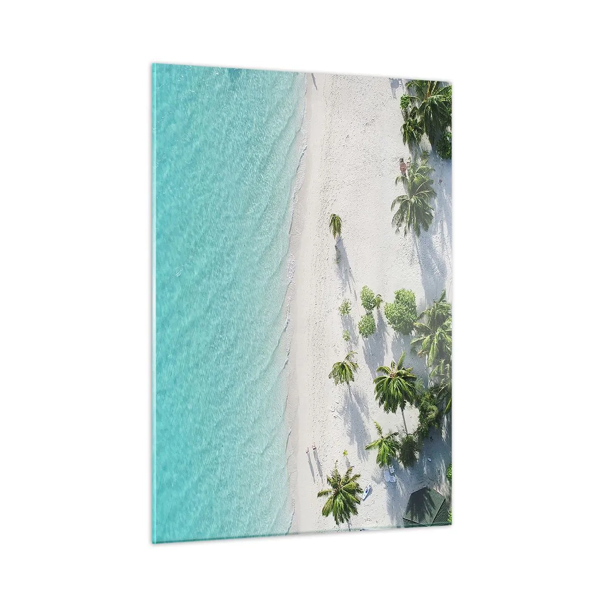 Glasbild - Bild auf glas - Eine Vogelperspektive auf einen tropischen Strand mit Palmen und türkisfarbenem Meer - 50x70cm - Urlaub im Paradies - Moderne Wanddekoration für Wohnzimmer und Schlafzimmer ARTTOR