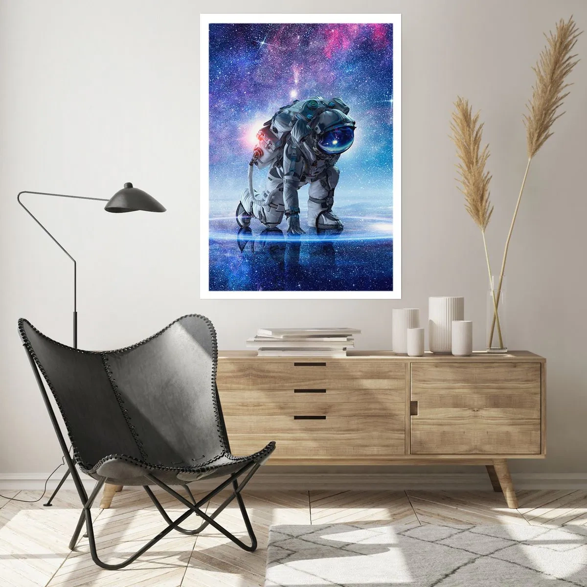 Poster - Astronaut vor dem Hintergrund des Weltraums - 50x70cm - Der Sternenhimmel über mir - Moderne Wanddekoration für Wohnzimmer und Schlafzimmer ARTTOR
