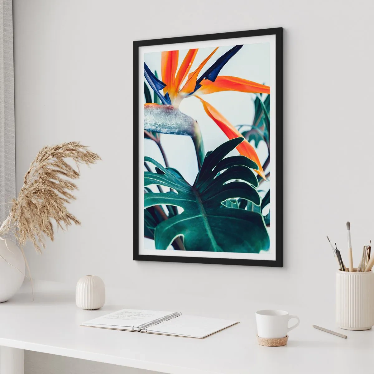 Poster in einem schwarzem Rahmen - Vogelbusch - 61x91 cm