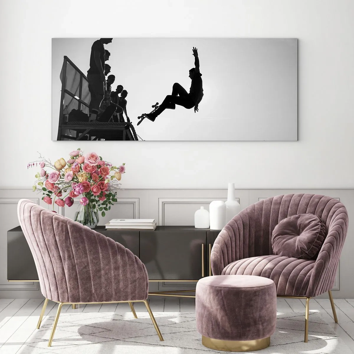 Glasbild - Bild auf glas - Schwarz-weiße Skateboardszene auf einer Rampe - 120x50cm - Helden und Zuschauer - Moderne Wanddekoration für Wohnzimmer und Schlafzimmer ARTTOR