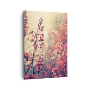 Bild auf Leinwand - Leinwandbild - Blumen im Sonnenlicht vor dem Hintergrund der Natur - 50x70cm - Geheimnisvoller Garten - Moderne Wanddekoration für Wohnzimmer und Schlafzimmer ARTTOR