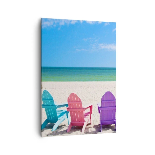 Bild auf Leinwand - Leinwandbild - Bunte Liegestühle am Strand mit Blick aufs Meer - 50x70cm - Regenbogenstrand - Moderne Wanddekoration für Wohnzimmer und Schlafzimmer ARTTOR