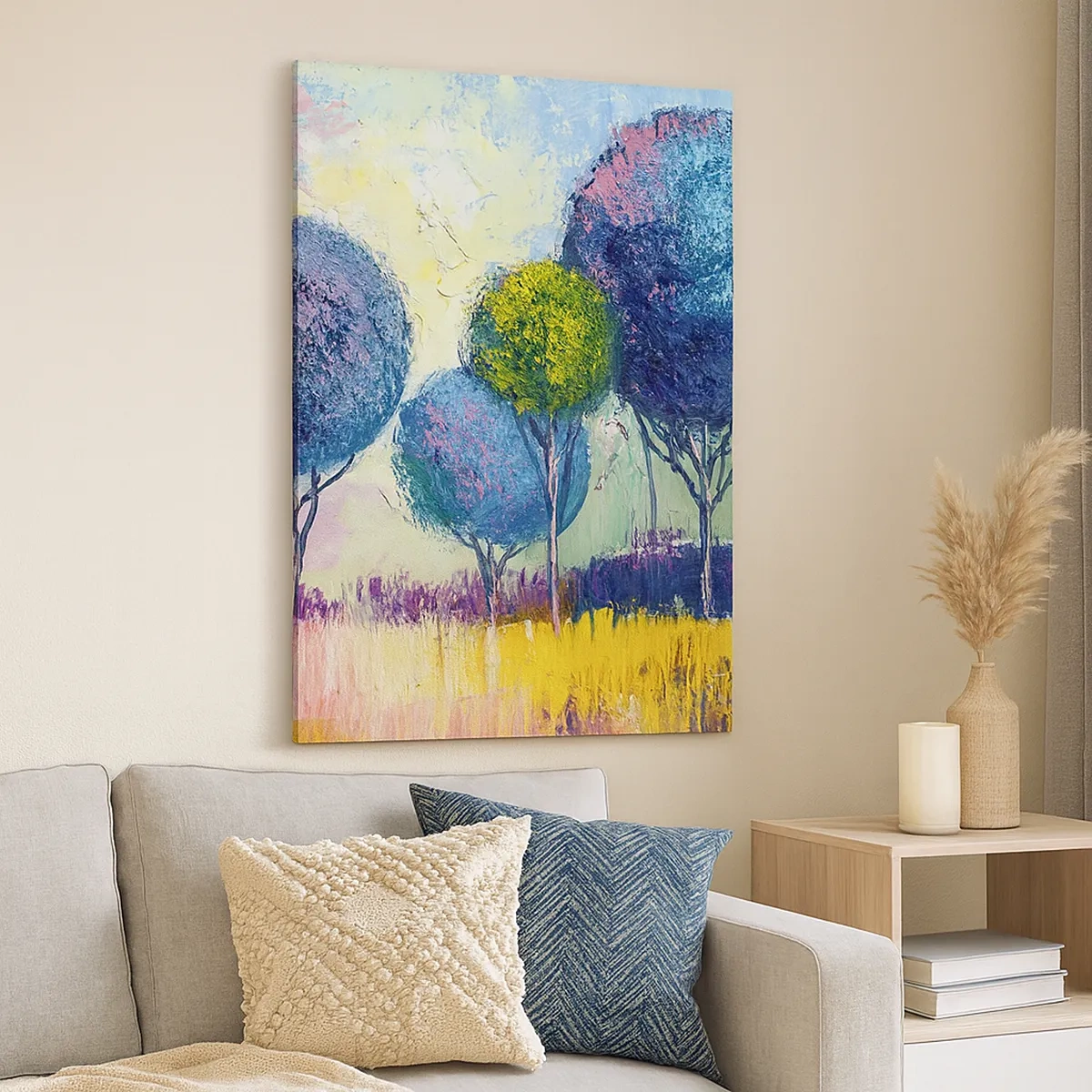 Bild auf Leinwand - Leinwandbild - Bunte kugelförmige Bäume vor dem Hintergrund einer Landschaft - 50x70cm - Kugel - die Form des Ideals - Moderne Wanddekoration für Wohnzimmer und Schlafzimmer ARTTOR