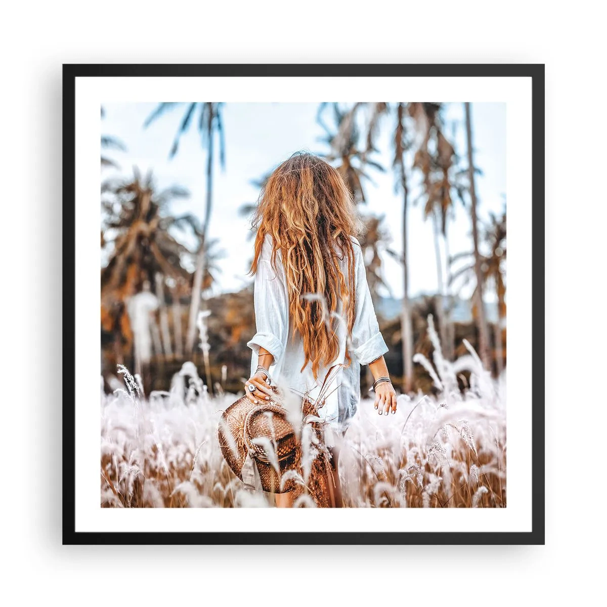 Poster in einem schwarzem Rahmen - Geboren aus Grasflaum - 60x60 cm