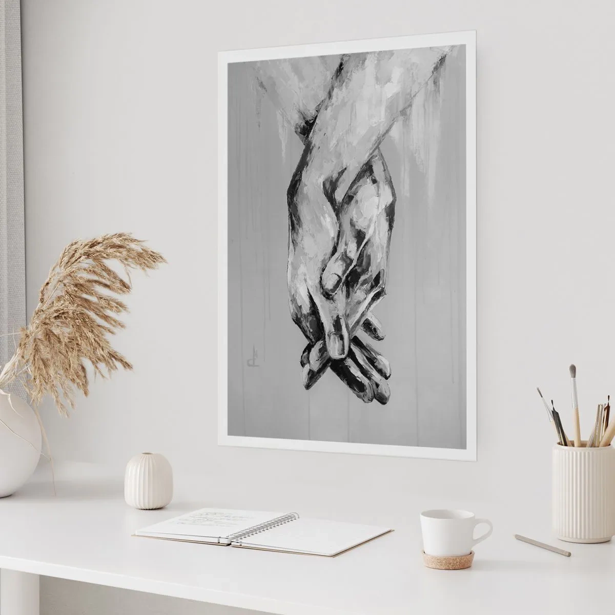 Poster - Ein monochromes Bild gefalteter Hände auf grauem Hintergrund. - 50x70cm - Anfang… - Moderne Wanddekoration für Wohnzimmer und Schlafzimmer ARTTOR