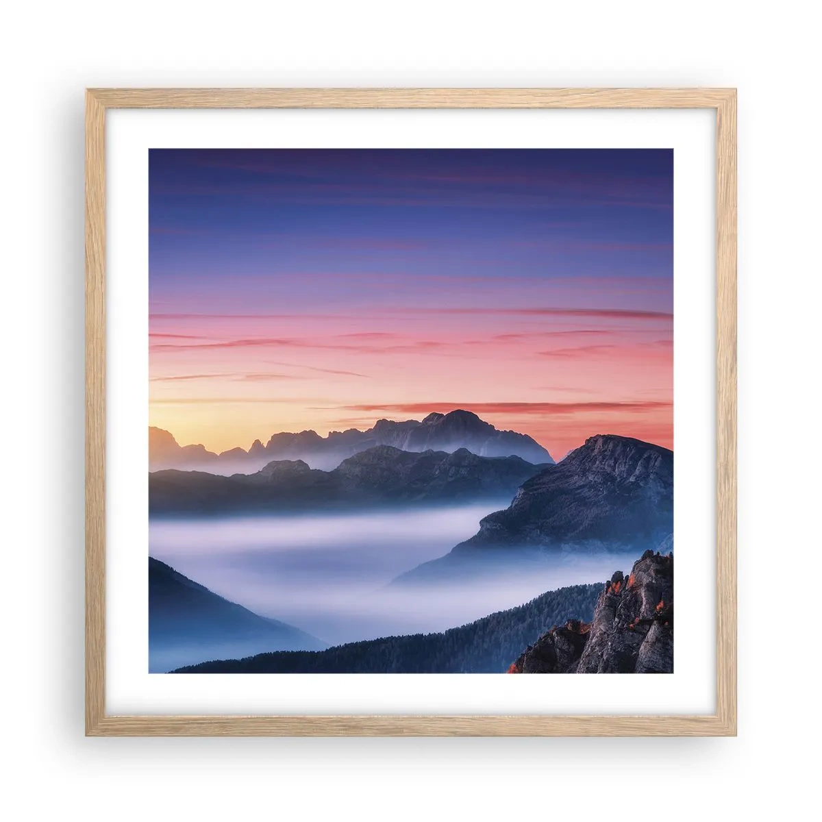 Poster in einem Rahmen aus heller Eiche - Über die Täler - 50x50 cm