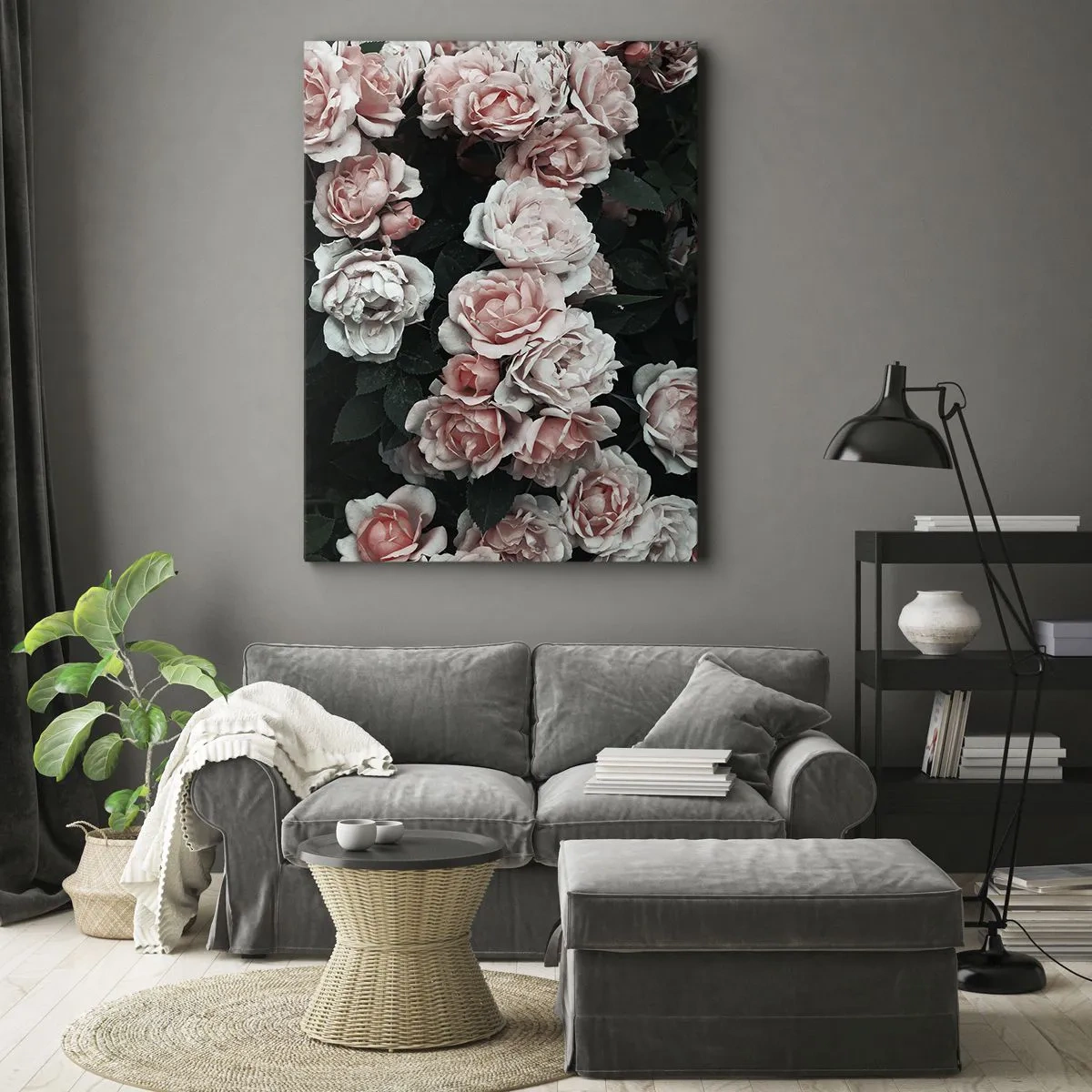 Bild auf Leinwand - Leinwandbild - Rosa Rosen auf dunklem Hintergrund in einer subtilen Komposition - 50x70cm - Rosen-Ensemble - Moderne Wanddekoration für Wohnzimmer und Schlafzimmer ARTTOR