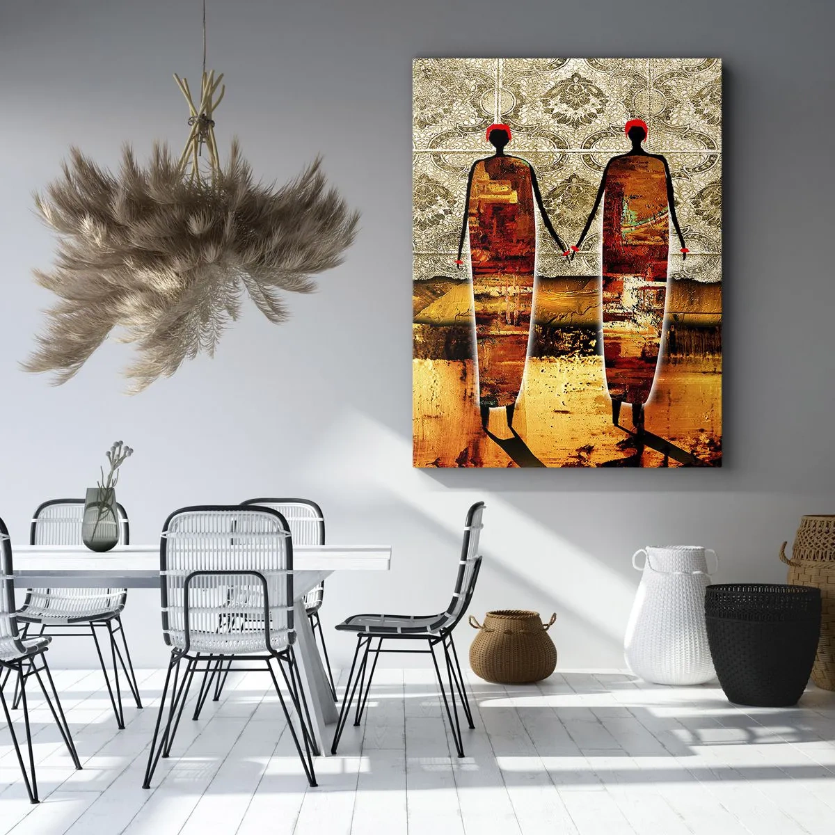 Bild auf Leinwand - Leinwandbild - Ein abstraktes Figurenpaar vor einem Hintergrund aus goldenen Mustern und einer Landschaft. - 50x70cm - Ethnische Zusammensetzung in den Farben Afrikas - Moderne Wanddekoration für Wohnzimmer und Schlafzimmer ARTTOR