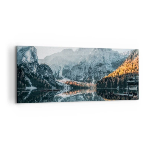 Bild auf Leinwand - Leinwandbild - Eine Berglandschaft spiegelt sich in der ruhigen Oberfläche eines Sees - 120x50cm - Spiegellandschaft - Moderne Wanddekoration für Wohnzimmer und Schlafzimmer ARTTOR