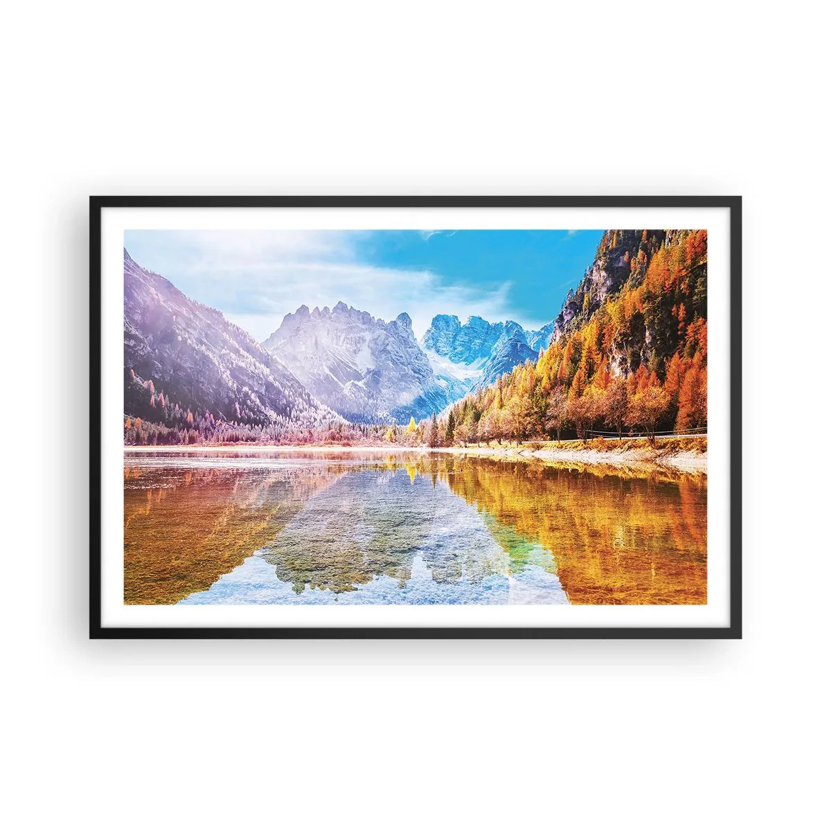 Poster in einem schwarzem Rahmen - Und in den Bergen ist es schon Herbst - 91x61 cm