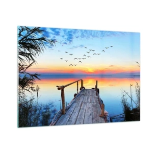 Glasbild - Bild auf glas - Ein Holzsteg über einem See bei Sonnenuntergang mit einem Vogelschwarm, der über uns fliegt - 100x70cm - Es ist Zeit, zurückzukehren ... - Moderne Wanddekoration für Wohnzimmer und Schlafzimmer ARTTOR