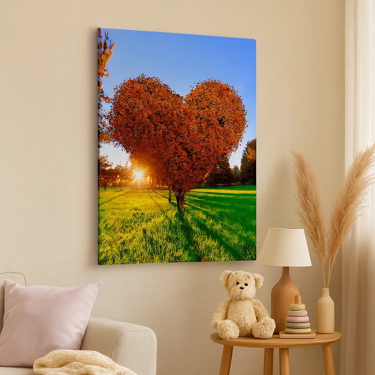 Bild auf Leinwand - Leinwandbild - Ein herzförmiger Baum in einer Herbstlandschaft - 50x70cm - Und wie man den Herbst nicht liebt - Moderne Wanddekoration für Wohnzimmer und Schlafzimmer ARTTOR